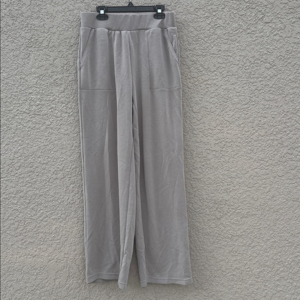 Mondetta Gray Wide Leg Pants